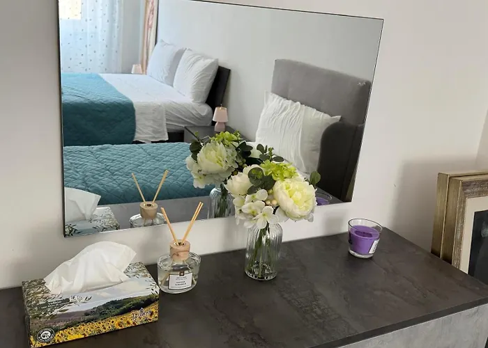 Πανσιόν C D Candia